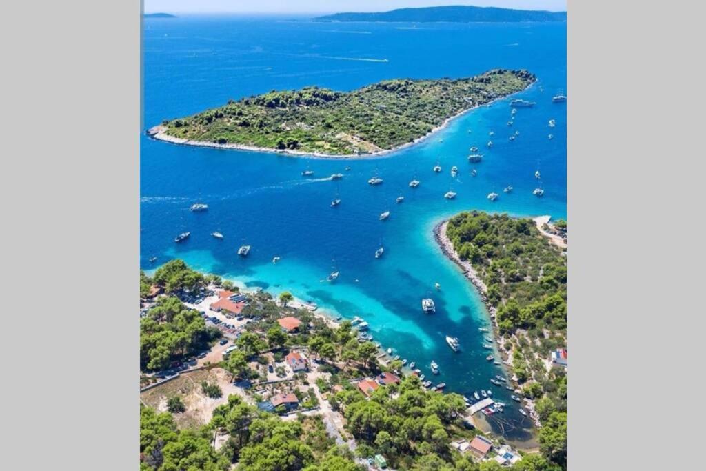 Oleandar Apartment Trogir Ngoại thất bức ảnh