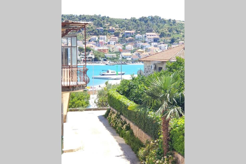 Oleandar Apartment Trogir Ngoại thất bức ảnh