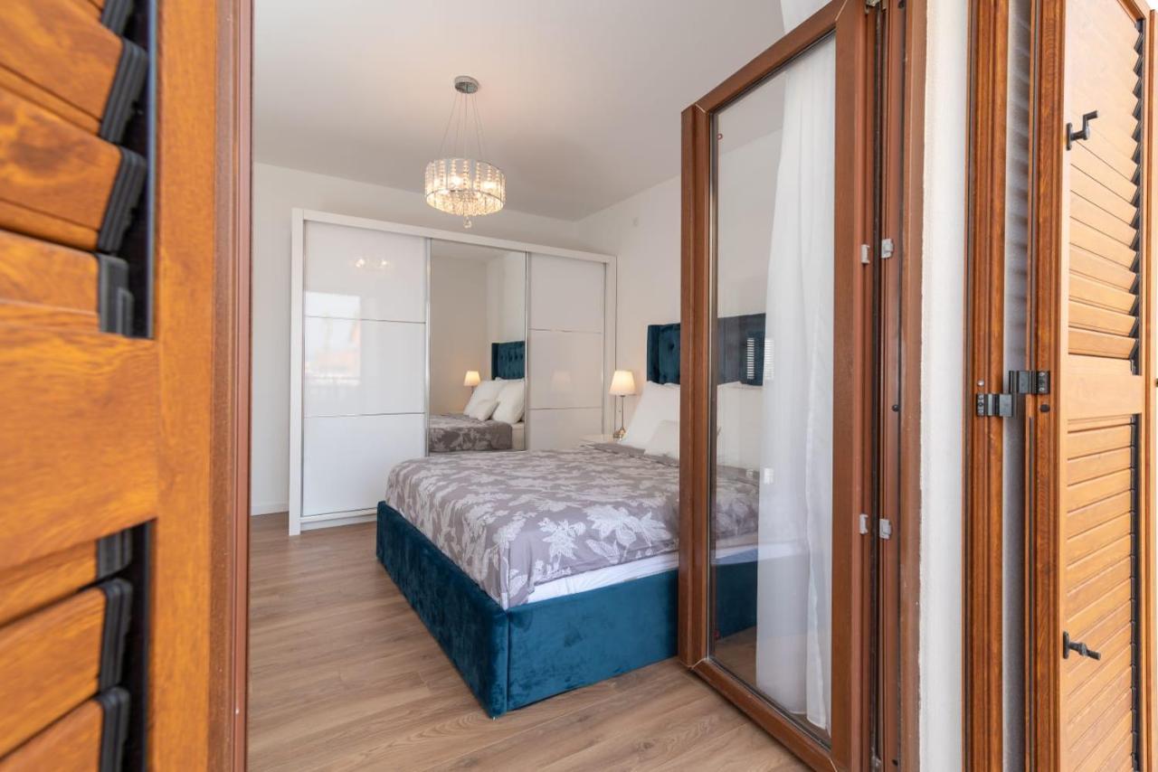 Oleandar Apartment Trogir Ngoại thất bức ảnh