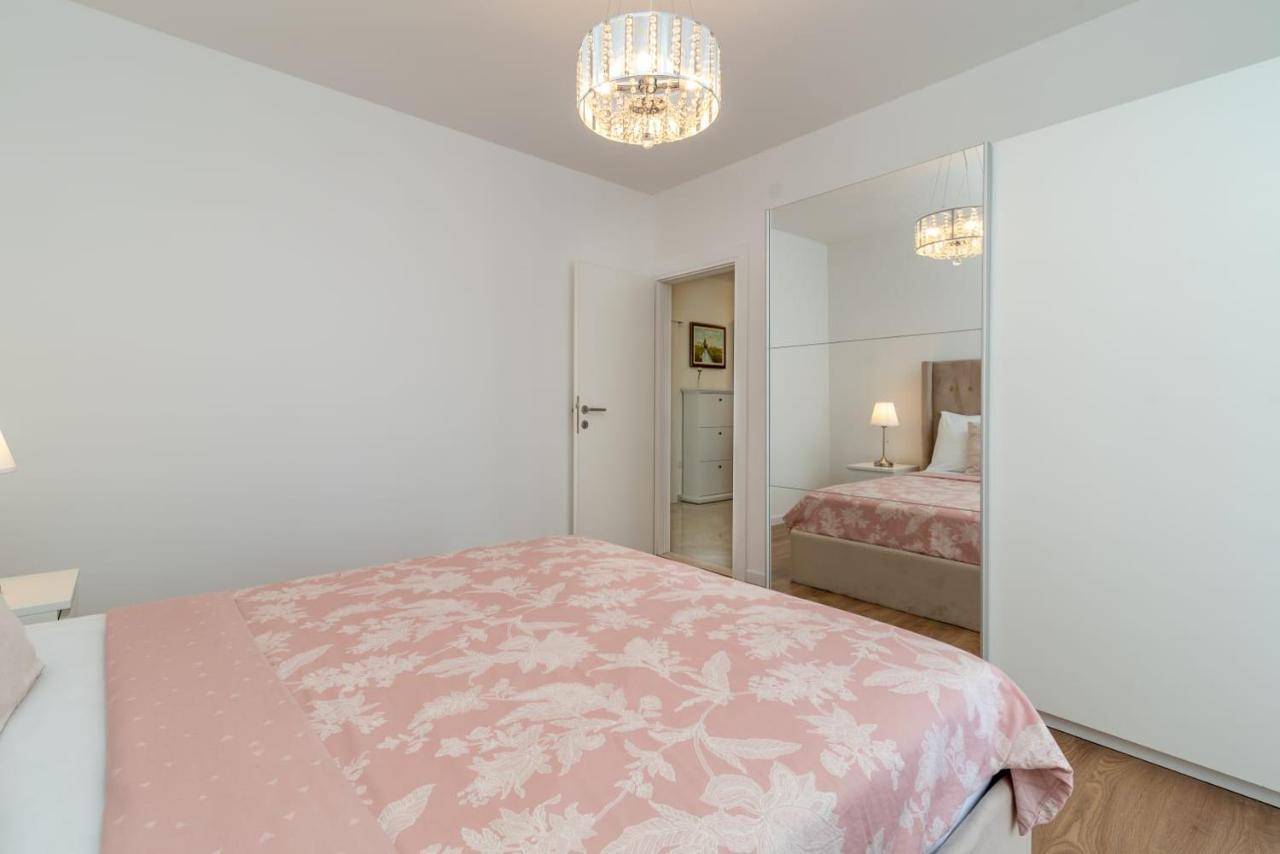 Oleandar Apartment Trogir Ngoại thất bức ảnh